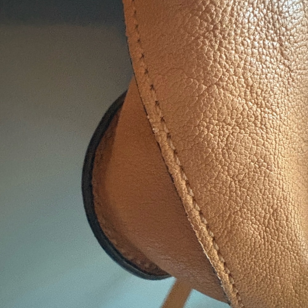 Chloe Tan and Cream Satchel shoulder bag - Picture 11 of 12